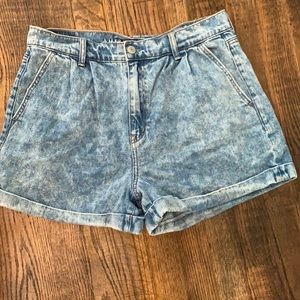 AE women’s shorts